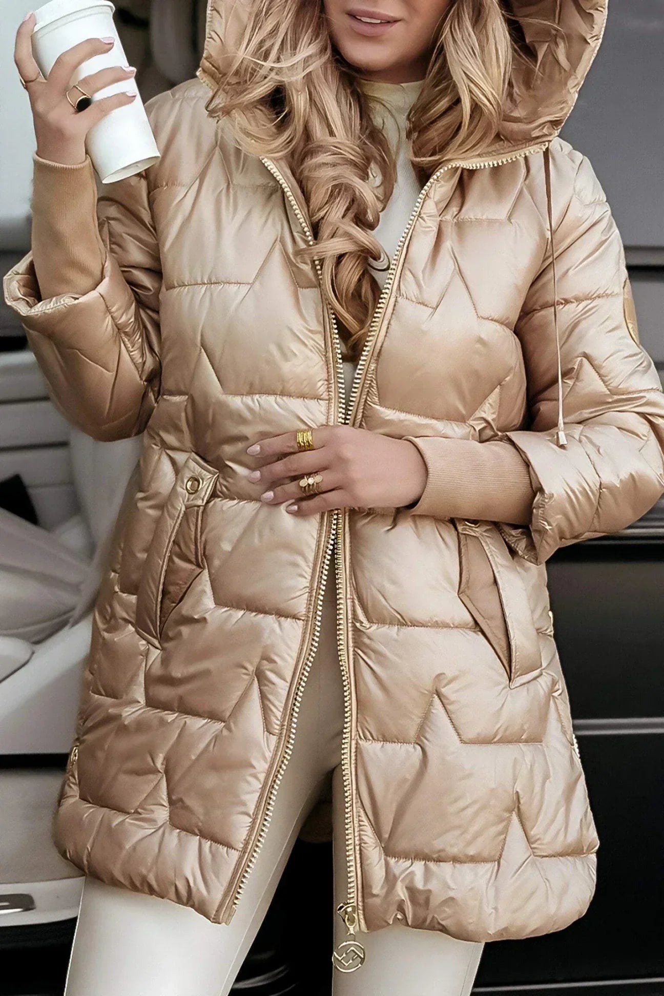 Jane | Elegant winter coat with hood and lining