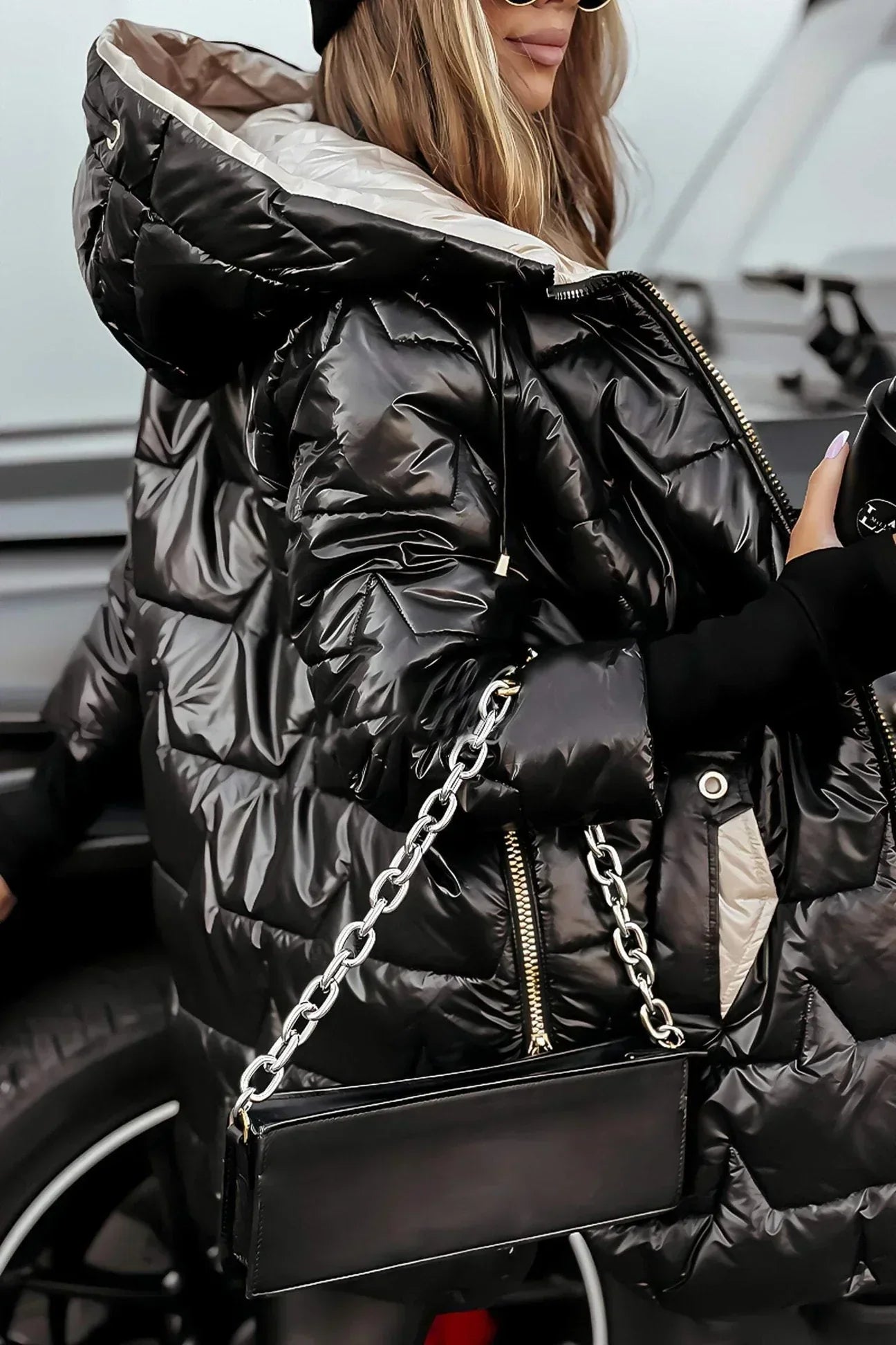 Jane | Elegant winter coat with hood and lining